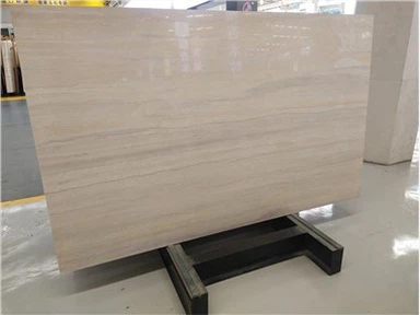 Smėlio spalvos Serpeggiante marmuras