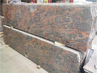 Daugiaspalvė raudono granito plokštė