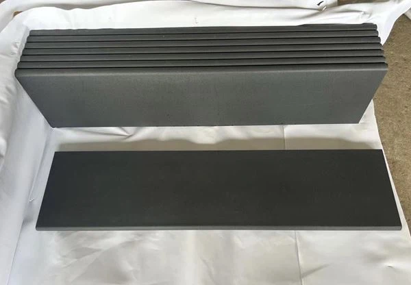 Juodojo bazalto laipteliai