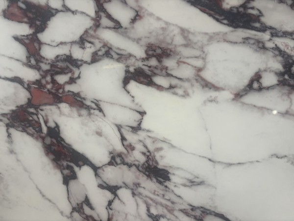 Artificial Calacatta Viola Quartz