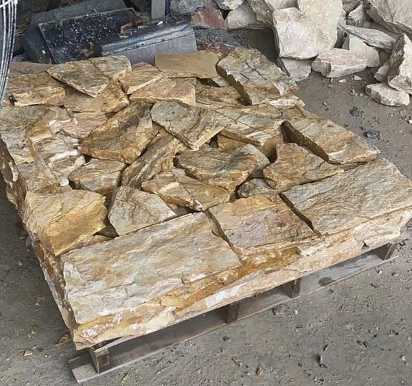 Gold Quartzite Flagstone tile